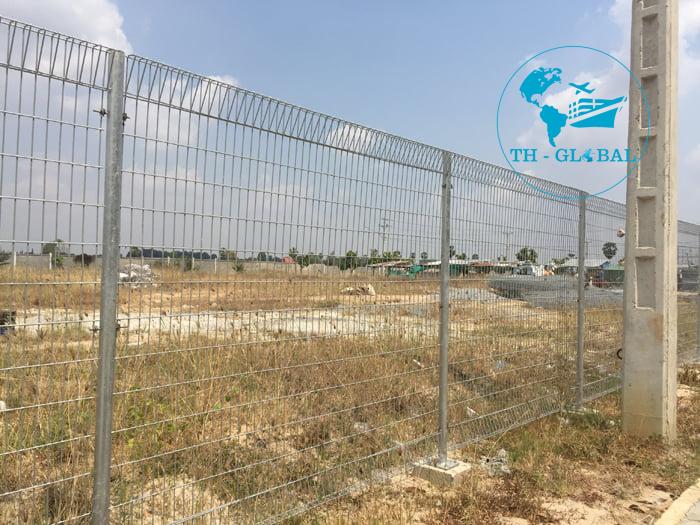 Hàng rào gập tam giác