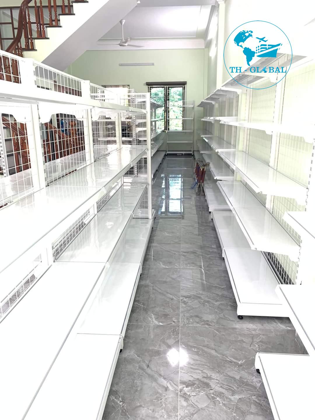 Kệ Trưng Bầy Sản Phẩm Lưng Lưới Kệ Trưng Bầy Sản Phẩm Lưng Lưới